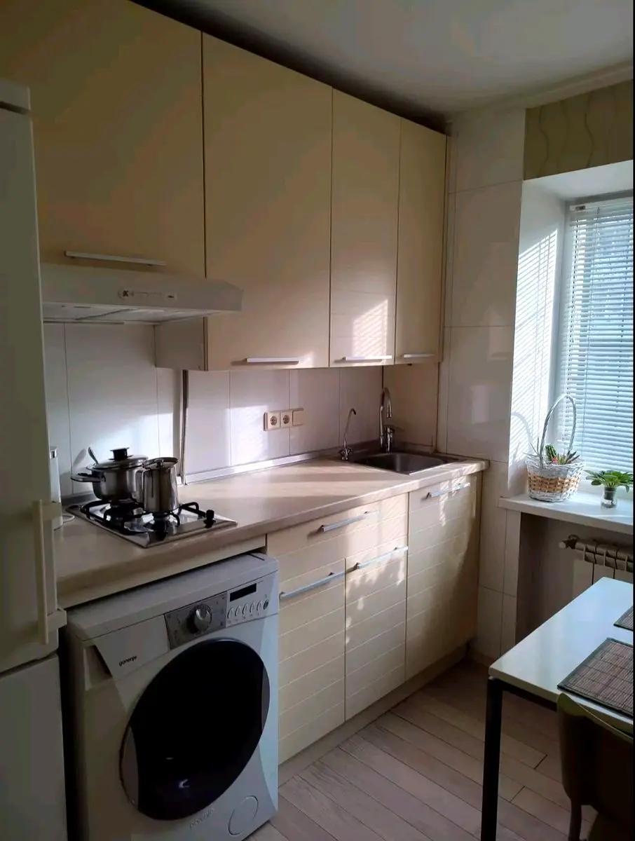 Продаж 2-кімнатної квартири 45 м², Маричанська вул., 8