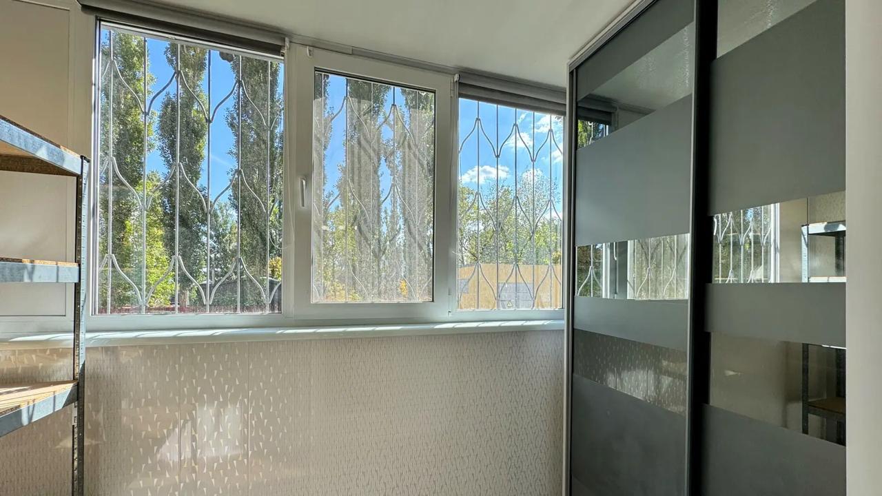 Продаж 2-кімнатної квартири 79 м², Науки просп., 55А