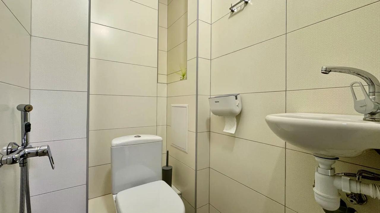 Продаж 2-кімнатної квартири 79 м², Науки просп., 55А
