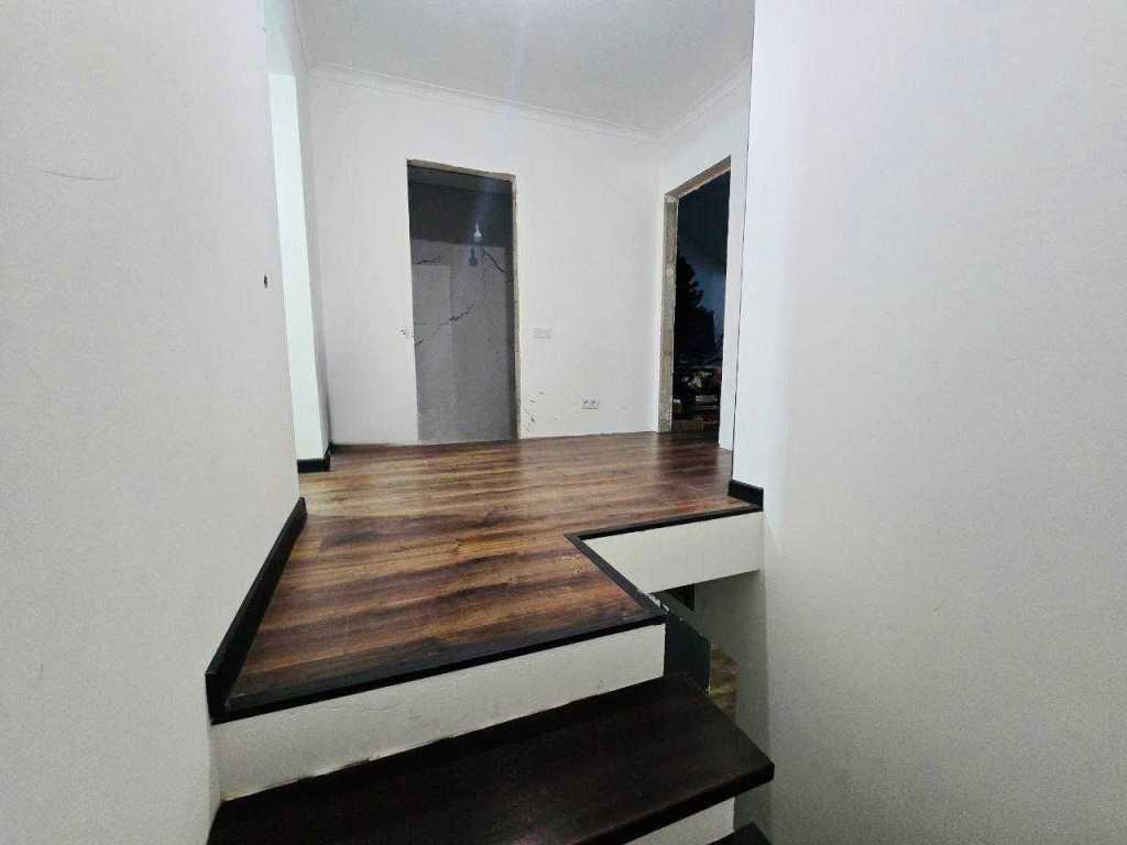 Продажа 3-комнатной квартиры 97.3 м², Радужная ул., 147