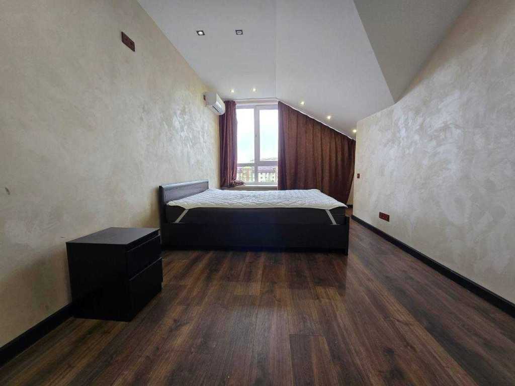 Продажа 3-комнатной квартиры 97.3 м², Радужная ул., 147
