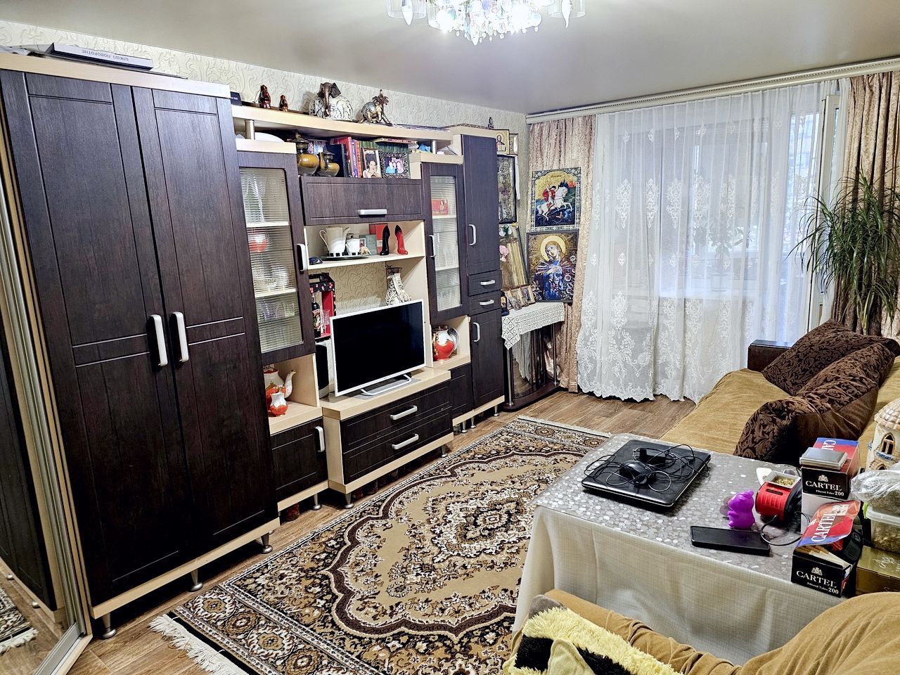 Продаж 2-кімнатної квартири 45 м², Осіння вул., 3