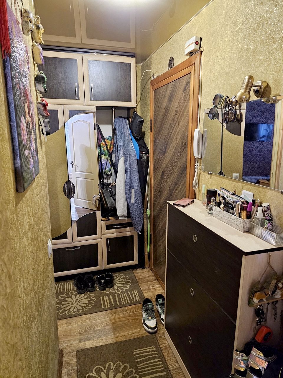 Продаж 2-кімнатної квартири 45 м², Осіння вул., 3