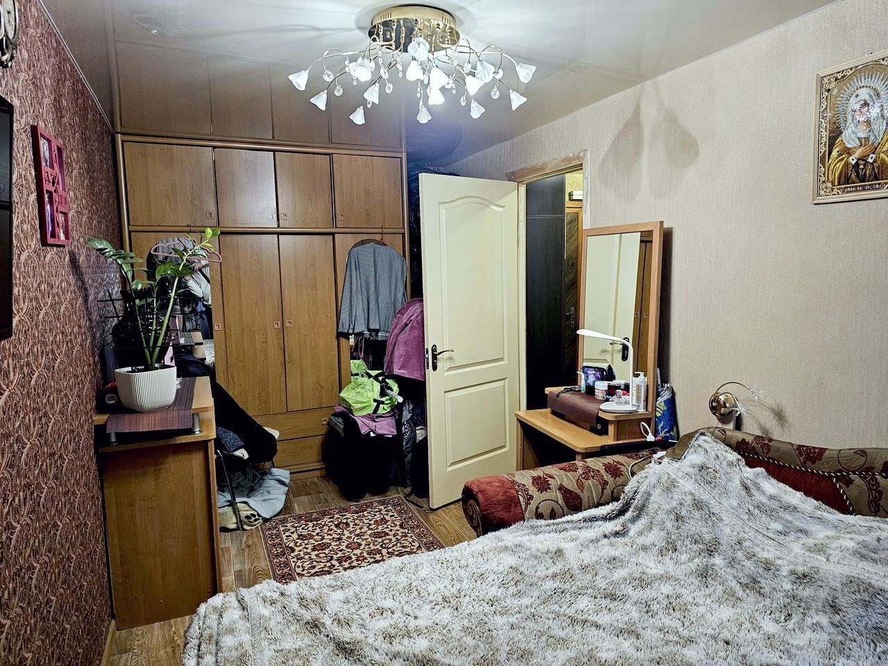 Продаж 2-кімнатної квартири 45 м², Осіння вул., 3