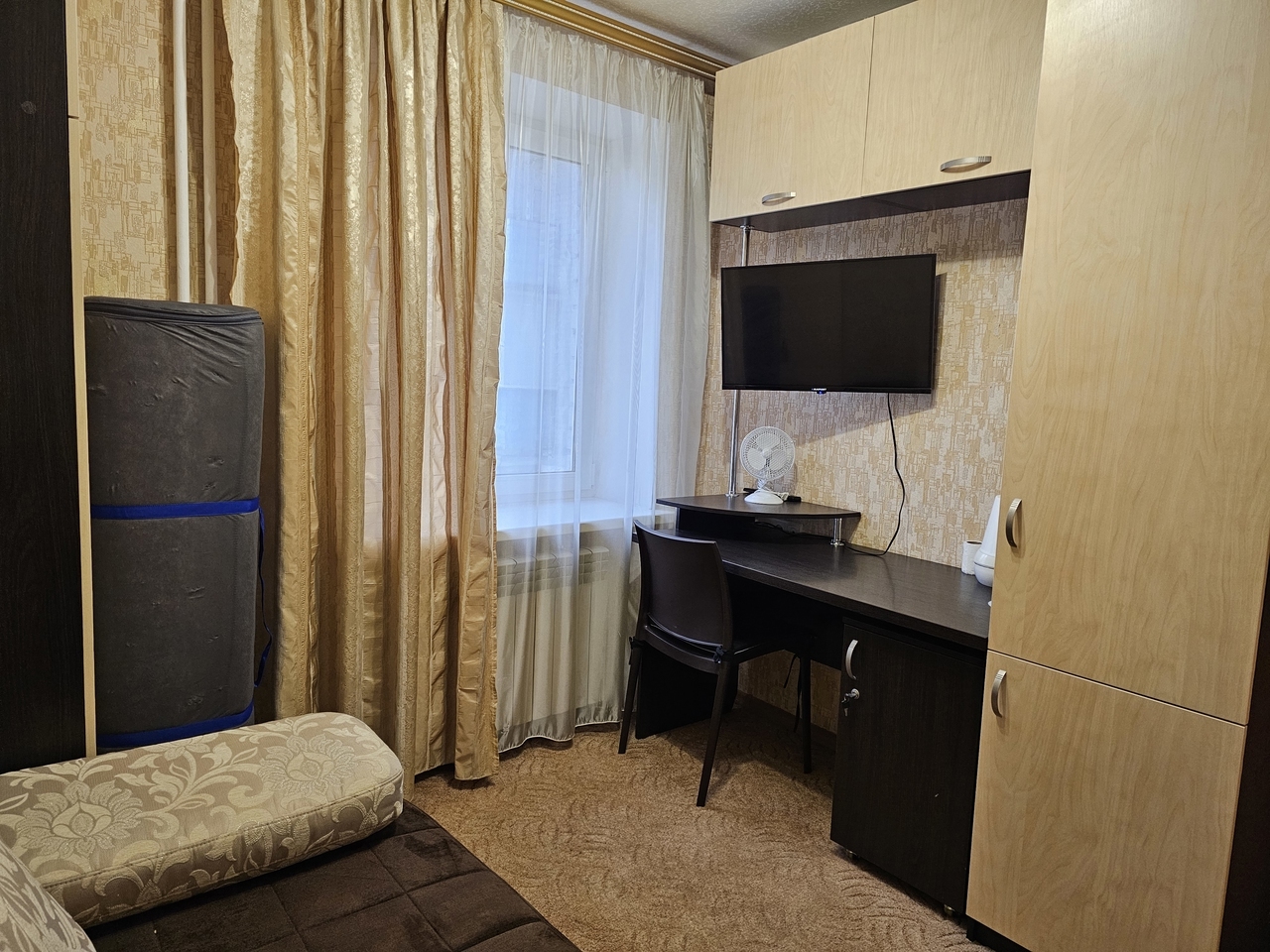 Аренда 4-комнатной квартиры 76 м², Дарницкая ул., 4