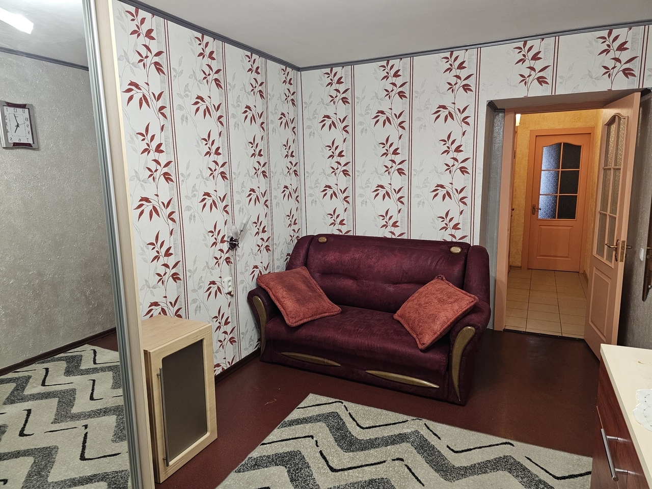 Аренда 4-комнатной квартиры 76 м², Дарницкая ул., 4