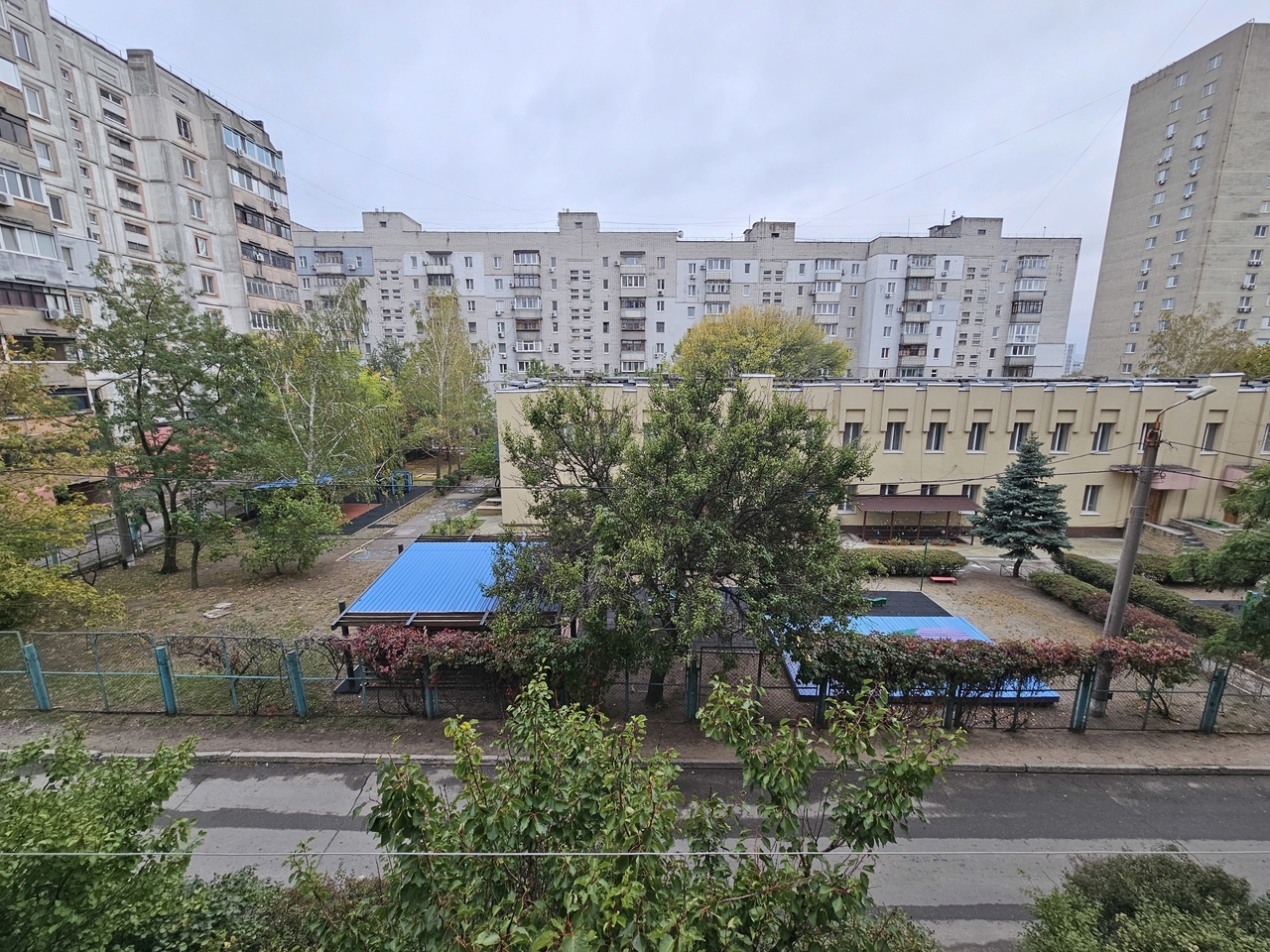 Аренда 4-комнатной квартиры 76 м², Дарницкая ул., 4