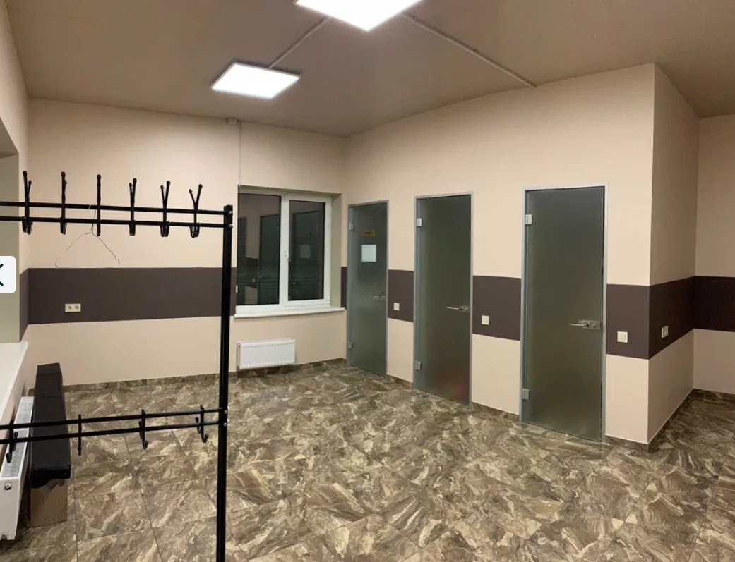 Оренда приміщення вільного призначення 782 м², Грушевского Михаила вул.