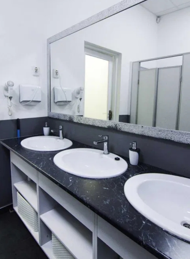 Аренда помещения свободного назначения 105 м², Екатерининская ул.