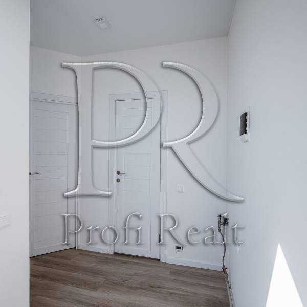Продажа 3-комнатной квартиры 86 м², Салютная ул.