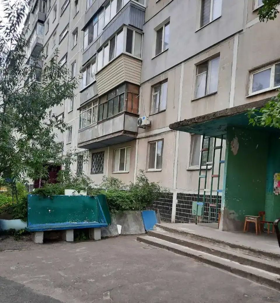 Продажа 3-комнатной квартиры 63 м², Слобожанский просп., 104