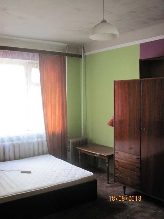 Оренда 3-кімнатної квартири 57 м², Олександра Довженка вул., 12