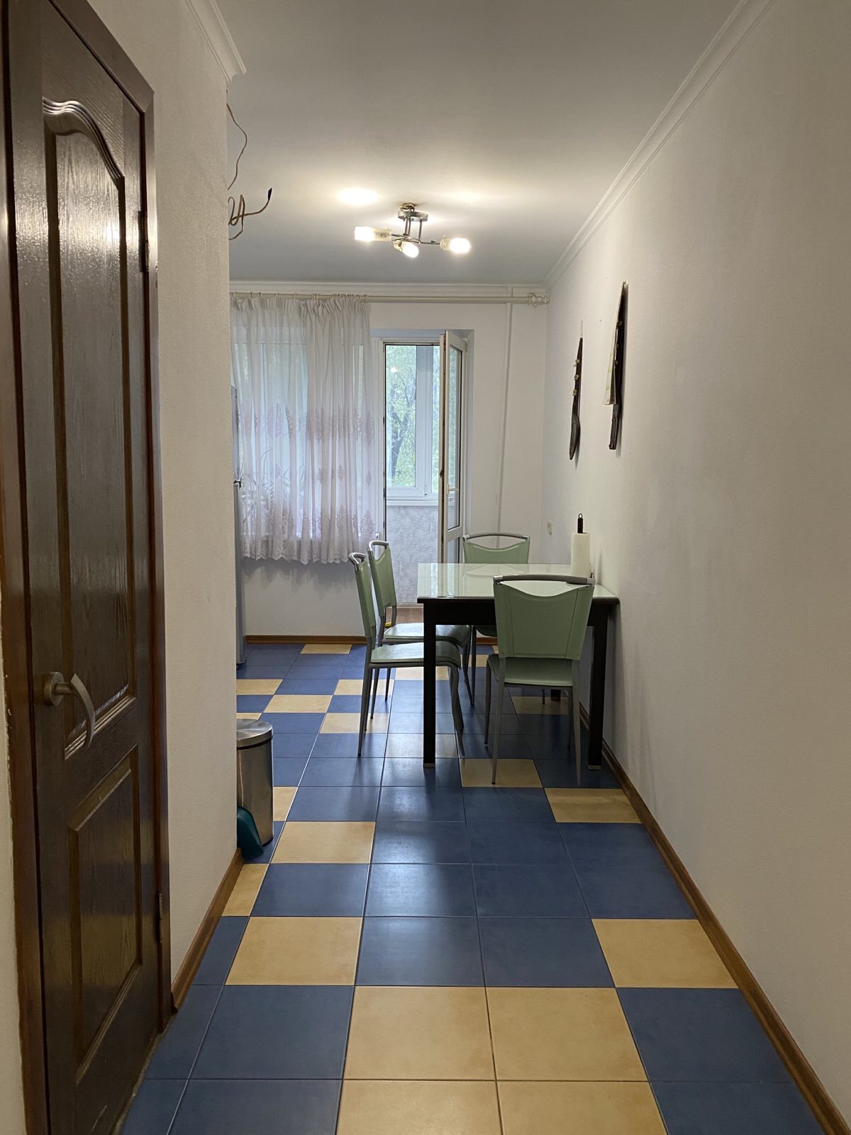 Аренда 4-комнатной квартиры 77 м², Калиновая ул.
