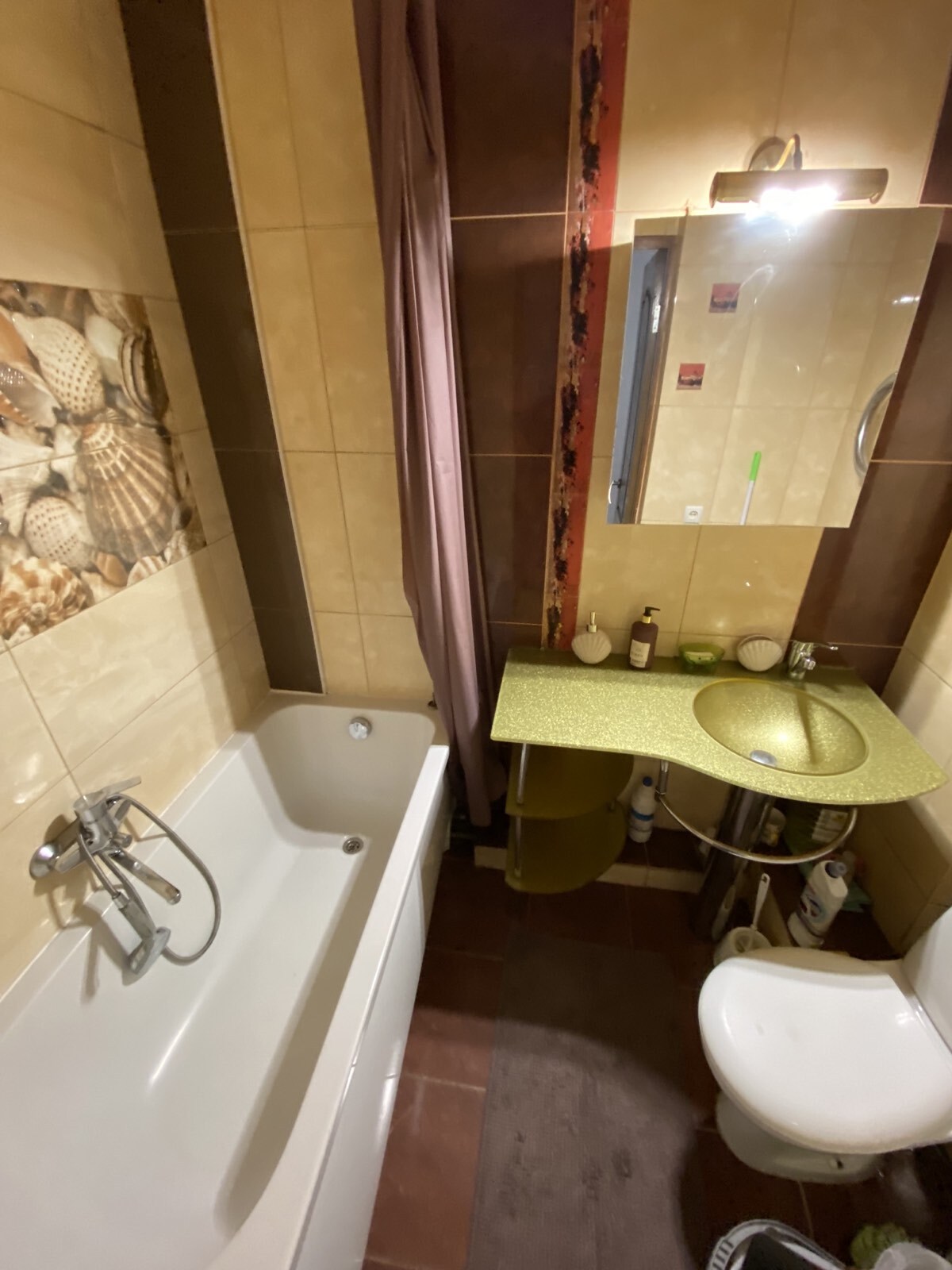 Аренда 4-комнатной квартиры 77 м², Калиновая ул.