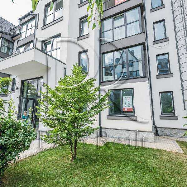 Продажа 1-комнатной квартиры 49 м², Киевская ул., 10В К4