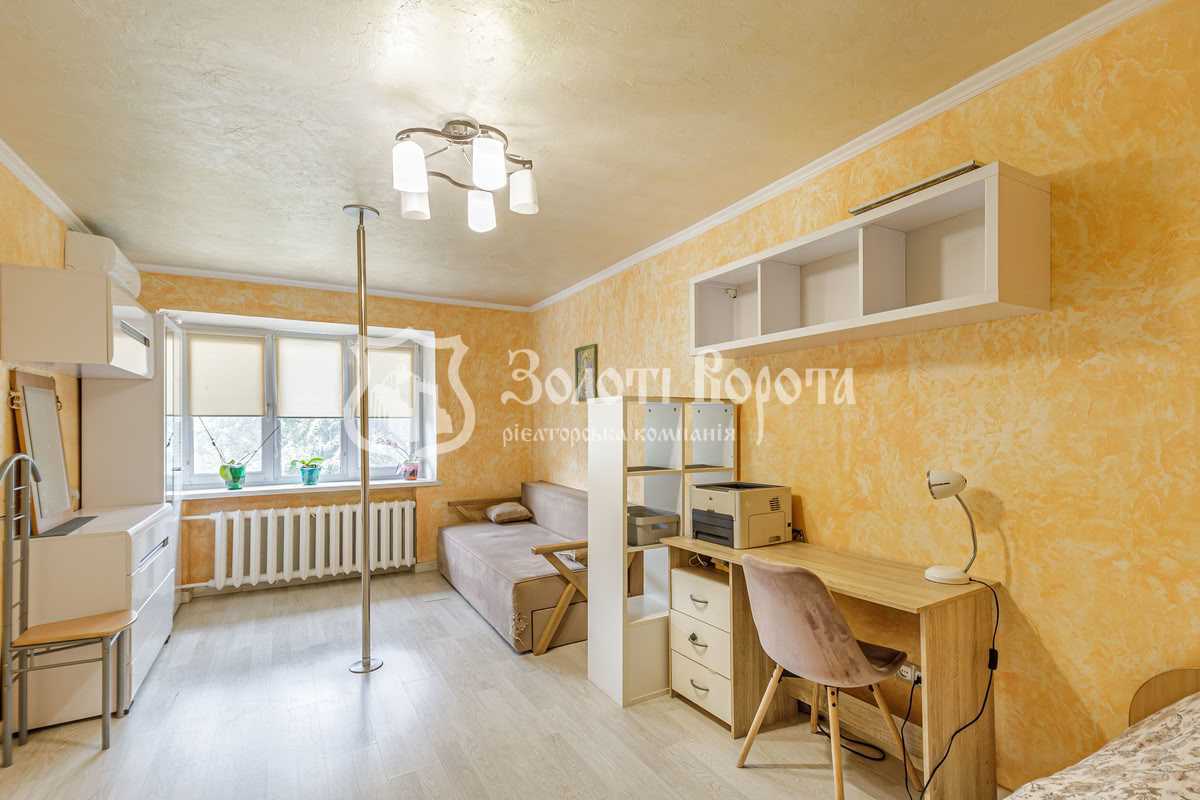 Продаж 1-кімнатної квартири 29.6 м², Праці бул., 6/14
