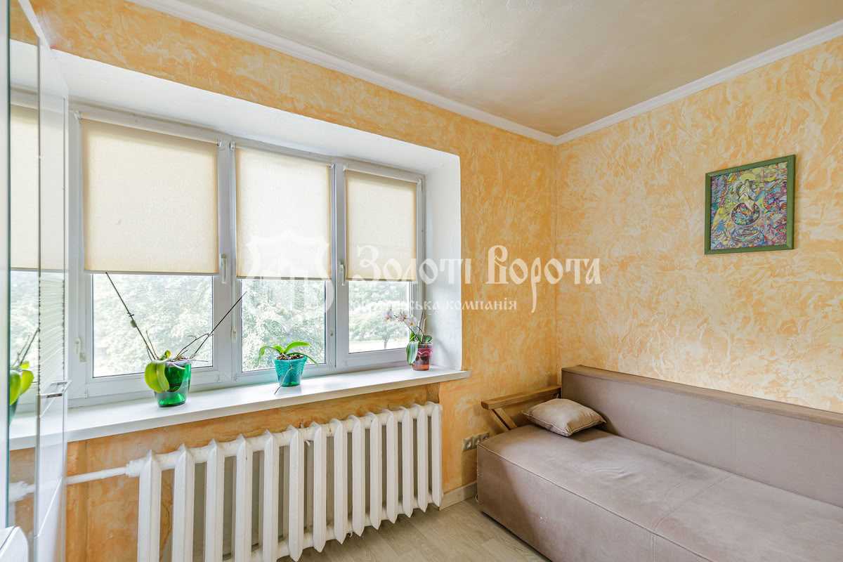 Продаж 1-кімнатної квартири 29.6 м², Праці бул., 6/14