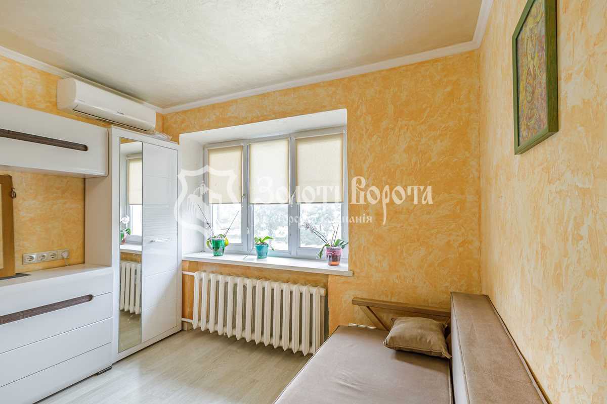 Продаж 1-кімнатної квартири 29.6 м², Праці бул., 6/14
