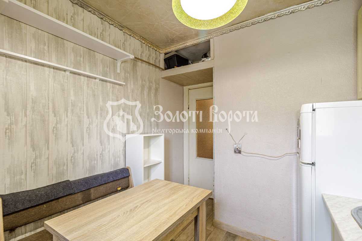 Продаж 1-кімнатної квартири 29.6 м², Праці бул., 6/14
