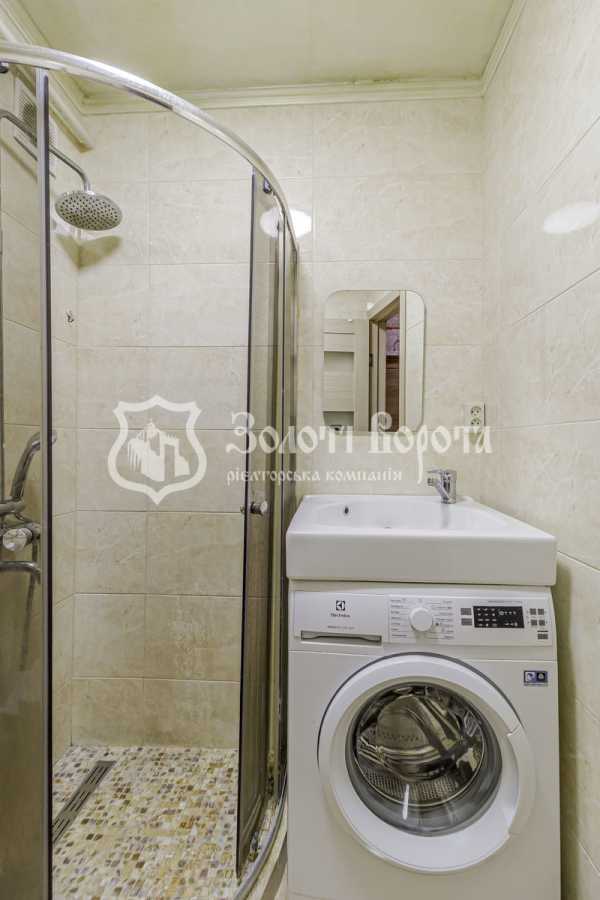 Продаж 1-кімнатної квартири 29.6 м², Праці бул., 6/14