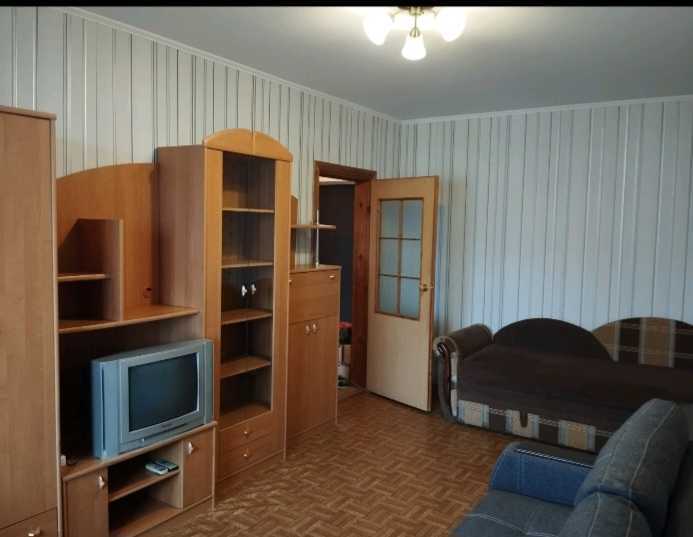 Аренда 1-комнатной квартиры 42 м², Михаила Котельникова ул., Драгоманова, 14