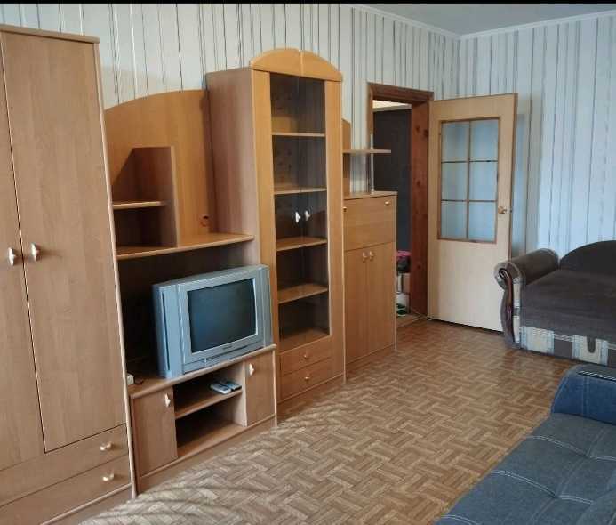 Аренда 1-комнатной квартиры 42 м², Михаила Котельникова ул., Драгоманова, 14