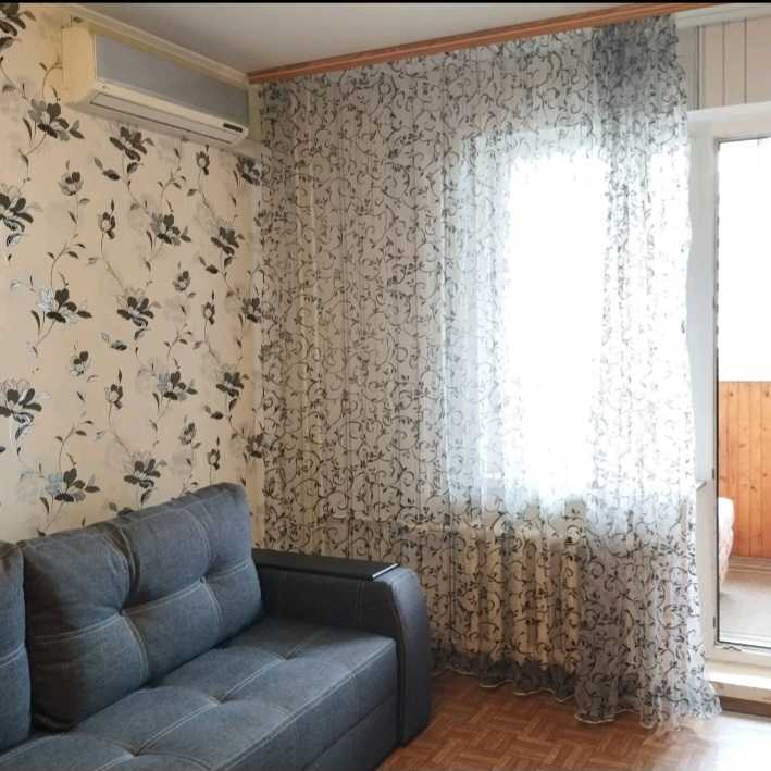 Аренда 1-комнатной квартиры 42 м², Михаила Котельникова ул., Драгоманова, 14