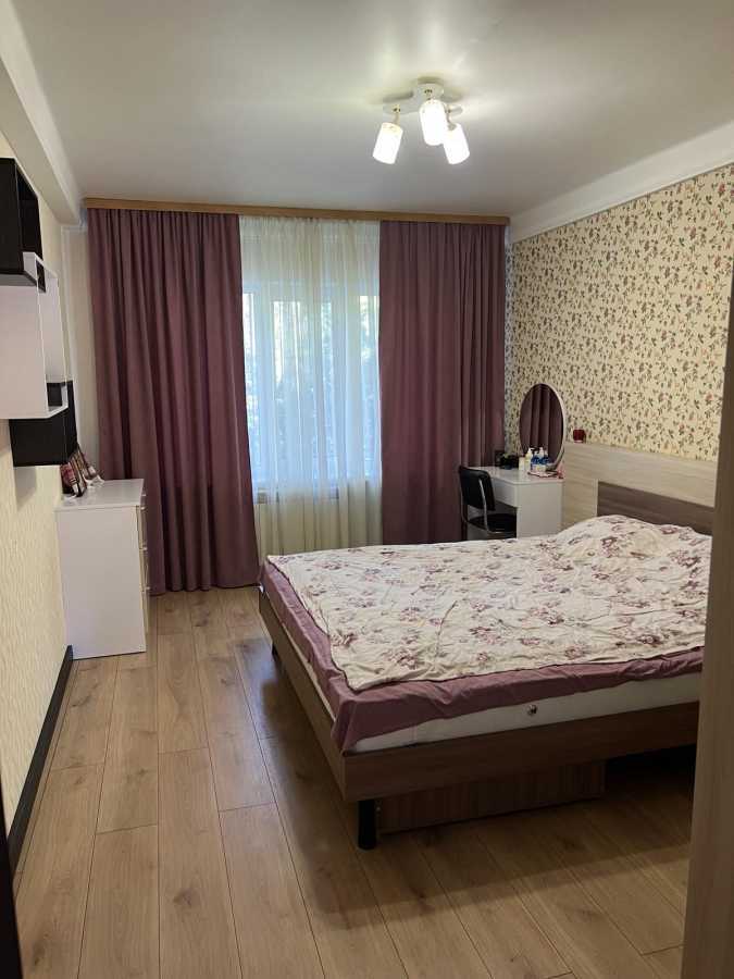 Оренда 3-кімнатної квартири 65 м², Генерала Потапова вул., 1А