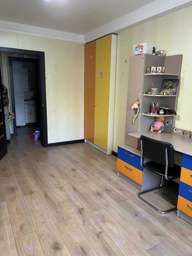 Оренда 3-кімнатної квартири 65 м², Генерала Потапова вул., 1А
