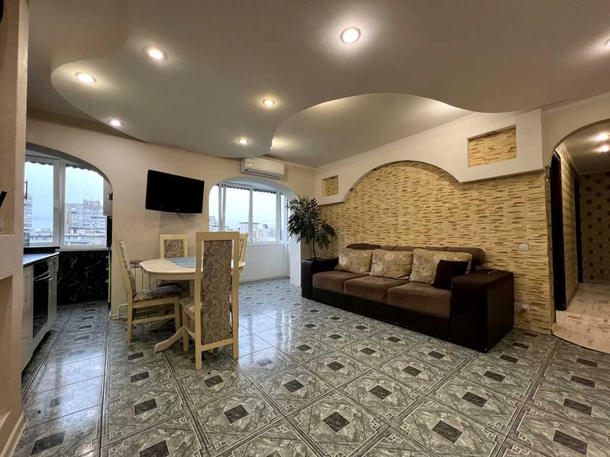 Аренда 4-комнатной квартиры 72 м², Плеханова ул.