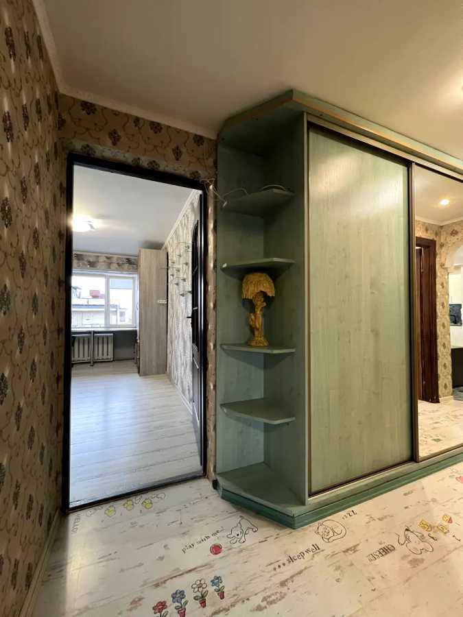 Аренда 4-комнатной квартиры 72 м², Плеханова ул.