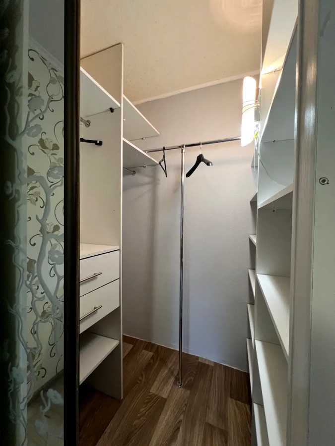 Аренда 4-комнатной квартиры 72 м², Плеханова ул.