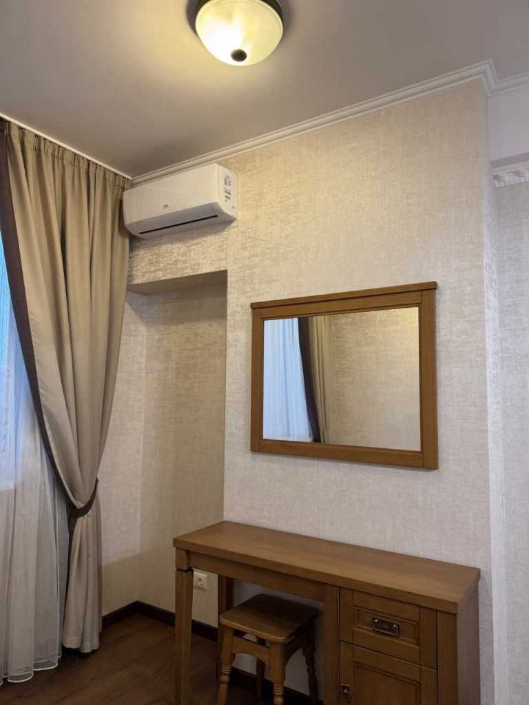 Оренда 2-кімнатної квартири 62 м², Федора Кричевського вул., Ернста, 16а
