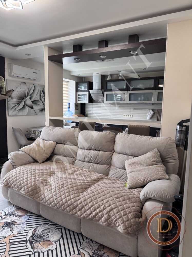 Продажа 3-комнатной квартиры 63 м², Товарищеская ул., 37
