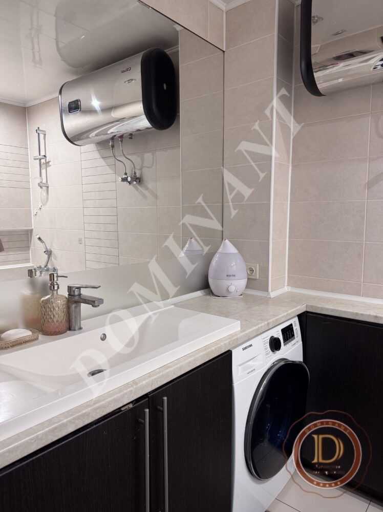 Продажа 3-комнатной квартиры 63 м², Товарищеская ул., 37