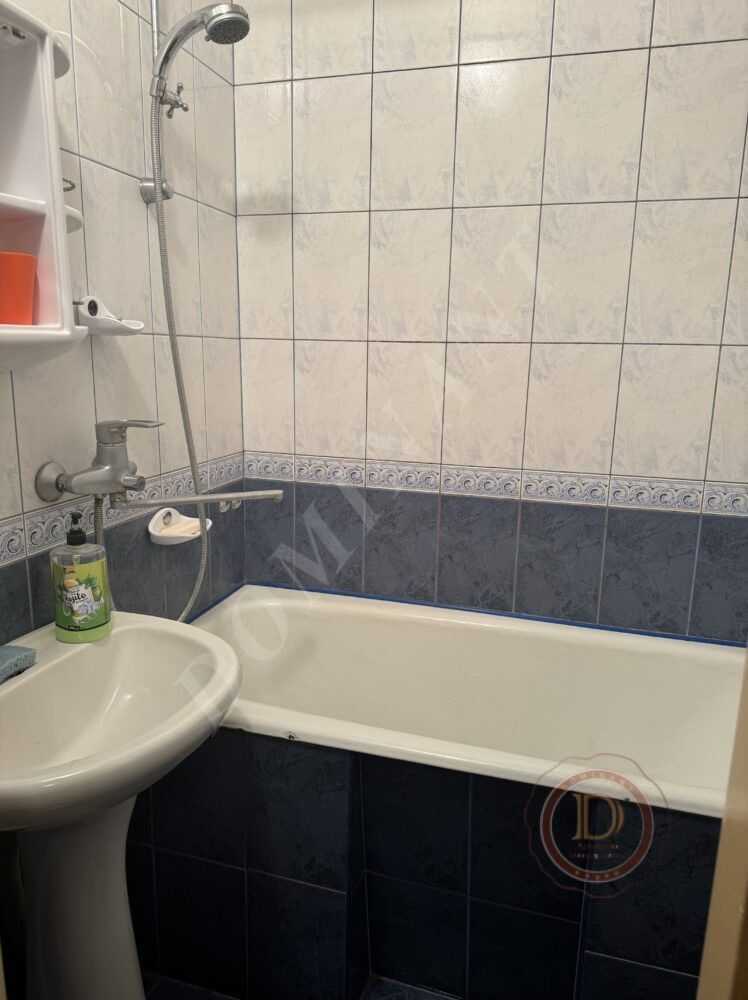 Продажа 3-комнатной квартиры 69 м², Гудыменко, 42