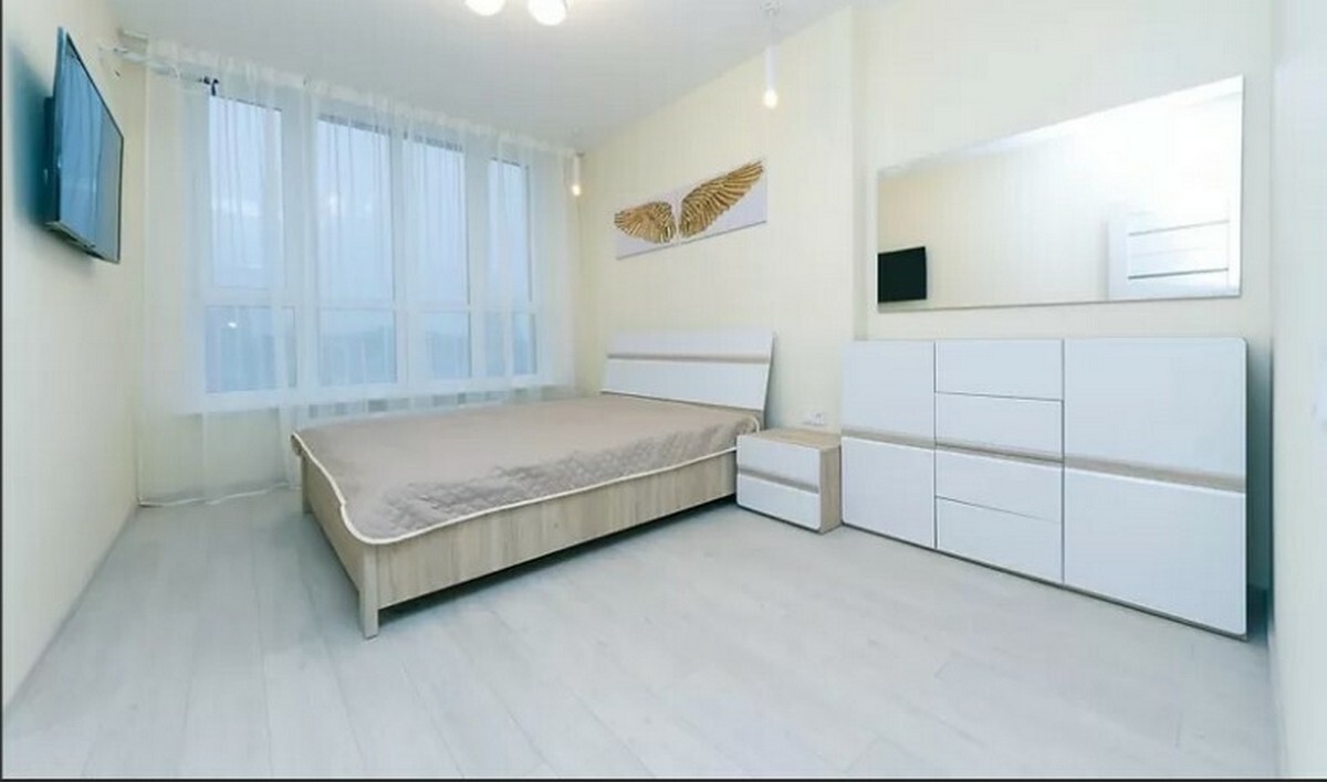 Оренда 2-кімнатної квартири 70 м², Перемоги просп., 5В
