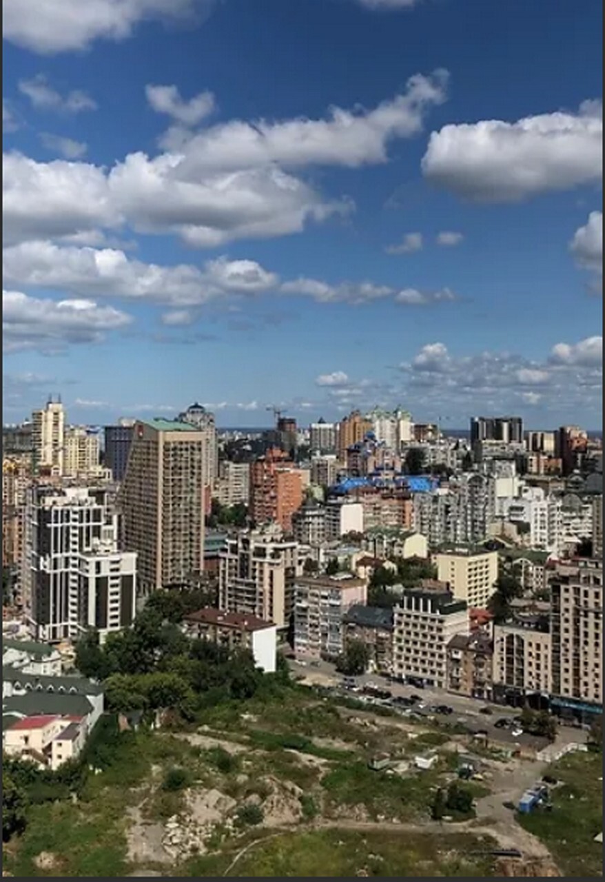 Оренда 2-кімнатної квартири 70 м², Перемоги просп., 5В