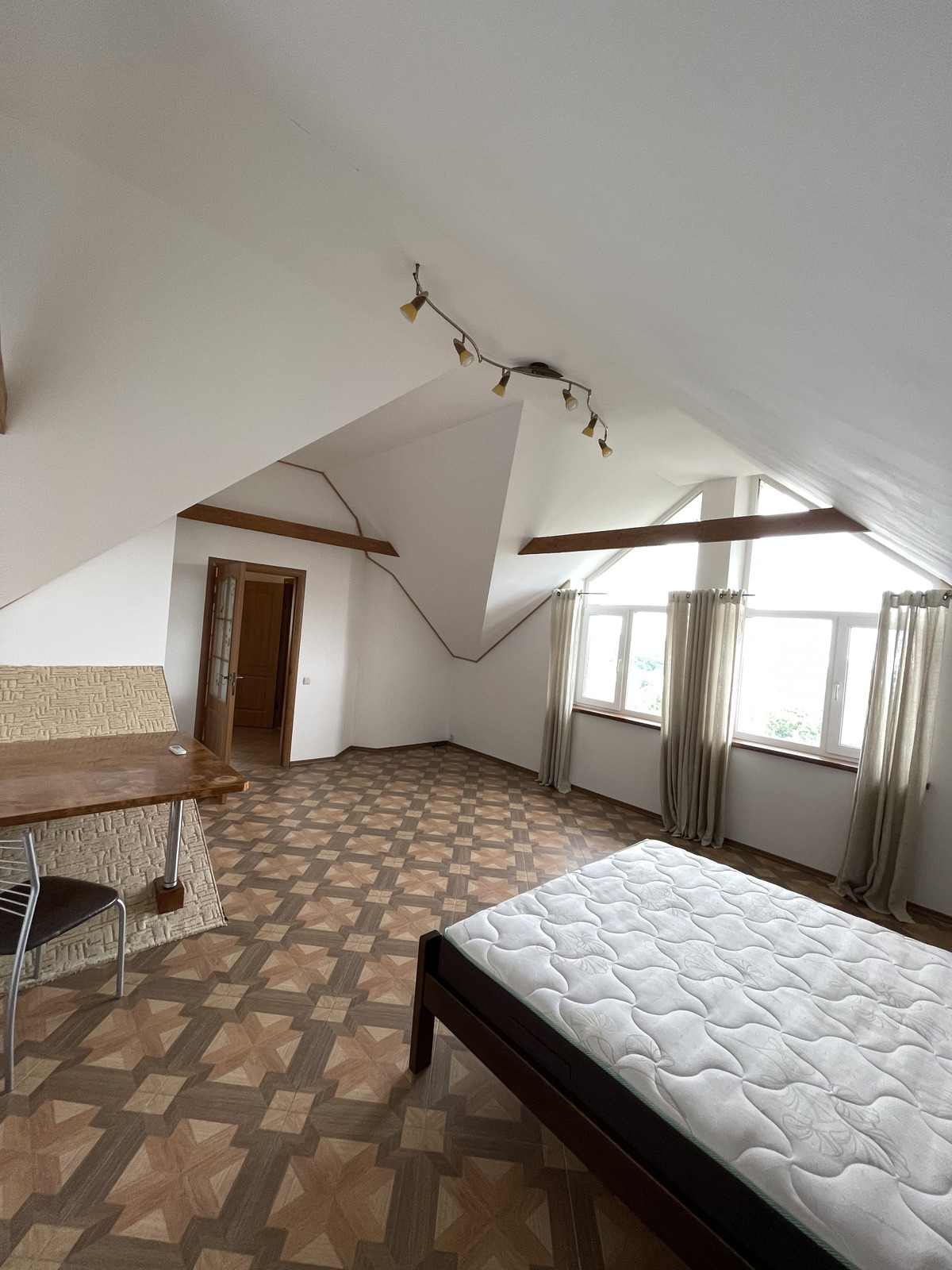 Аренда дома 475 м², Добрый Путь ул.