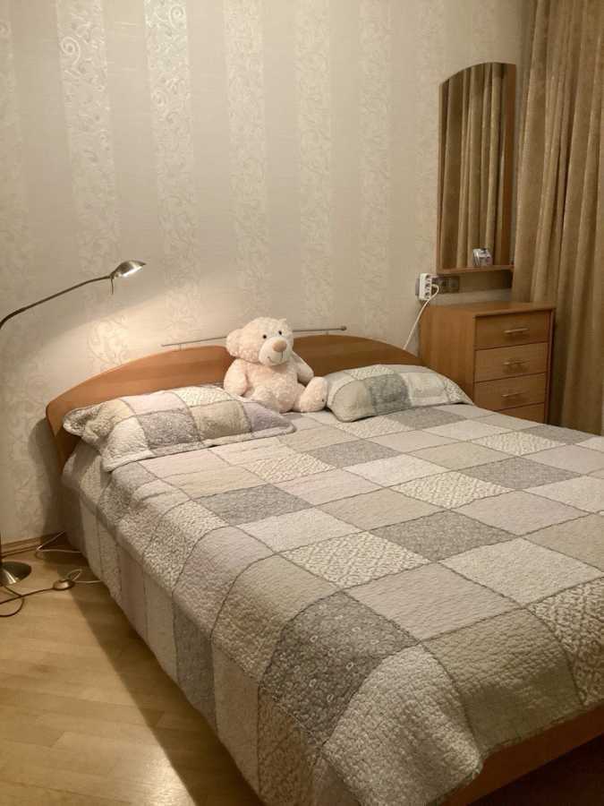 Аренда 3-комнатной квартиры 76 м², Панаса Мирного ул., 11