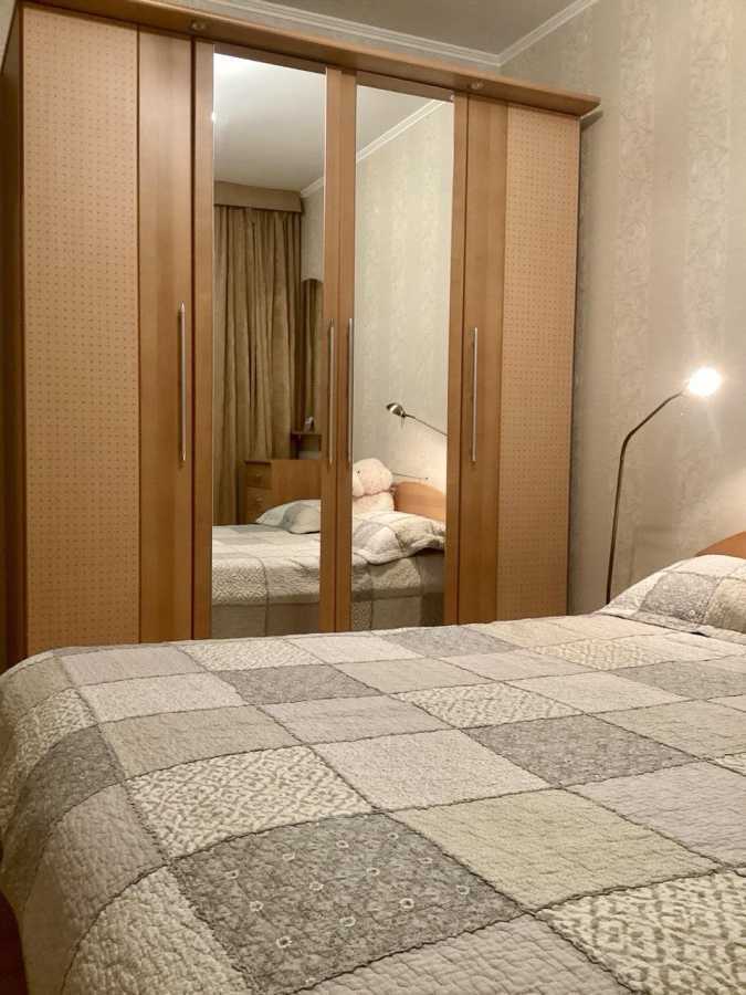Аренда 3-комнатной квартиры 76 м², Панаса Мирного ул., 11