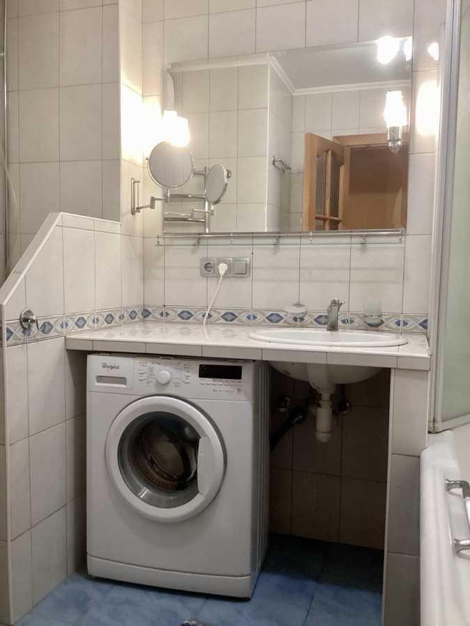 Аренда 3-комнатной квартиры 76 м², Панаса Мирного ул., 11