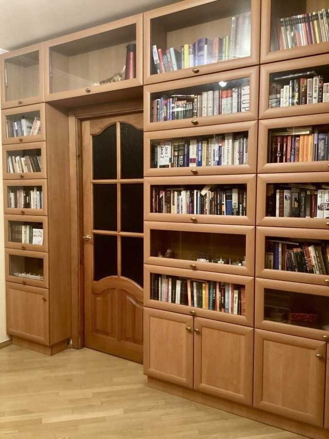 Аренда 3-комнатной квартиры 76 м², Панаса Мирного ул., 11