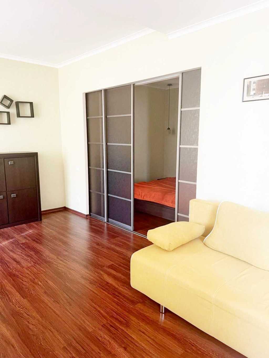 Аренда 1-комнатной квартиры 52 м², Кольцова бул., 14Д