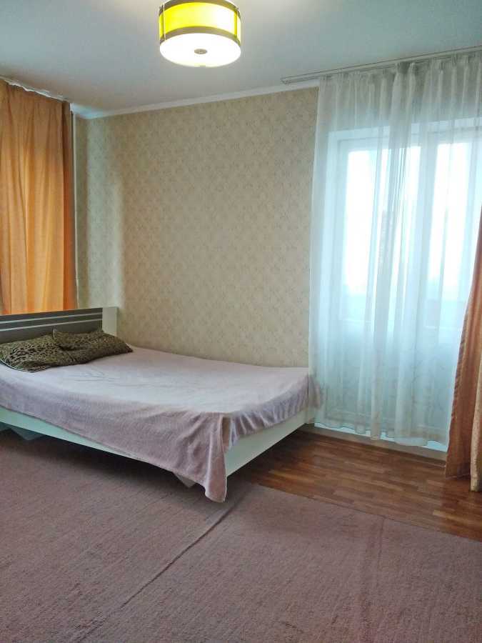 Оренда 1-кімнатної квартири 32 м², Василя Касіяна вул., 6