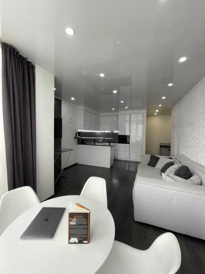 Продаж 1-кімнатної квартири 53.3 м², Композитора Мейтуса вул., 4