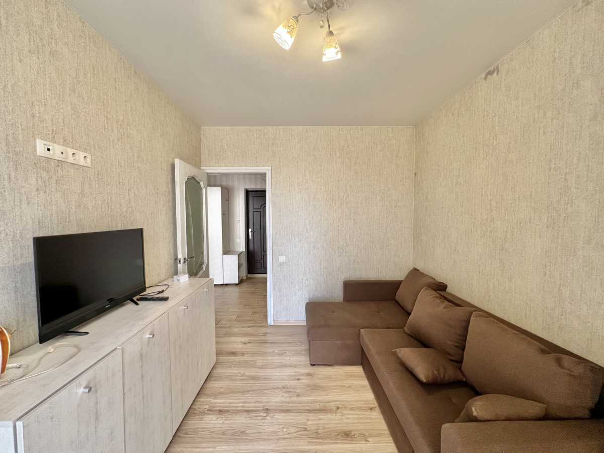 Продажа 2-комнатной квартиры 41.7 м², Соборная ул., 118/19