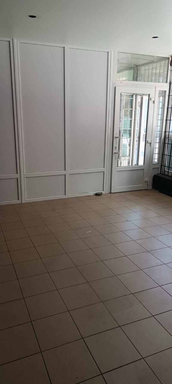 Аренда магазина 20 м², Вокзальная пл., 1