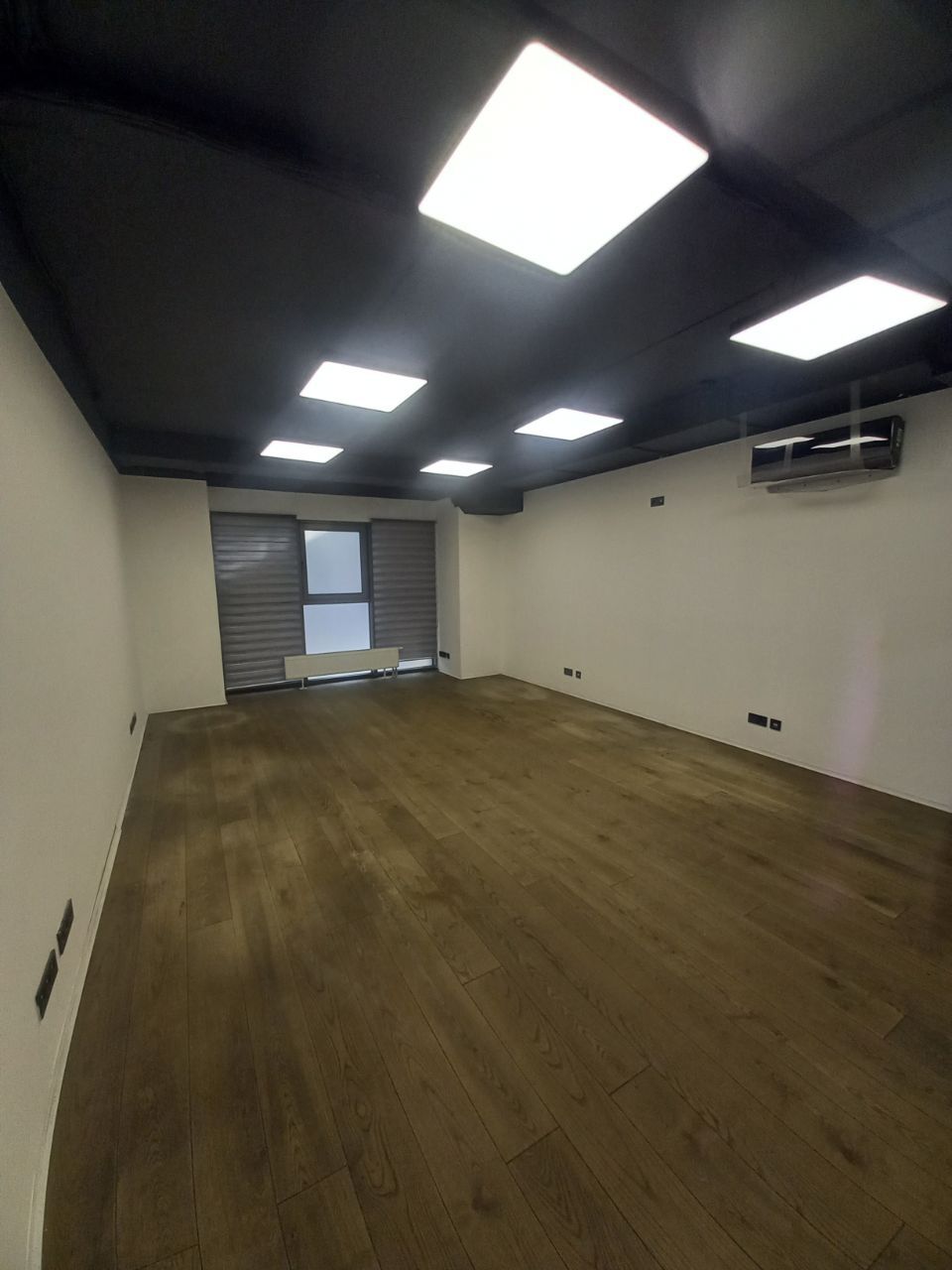 Оренда офісу 1200 м², Костомаровська вул., 3