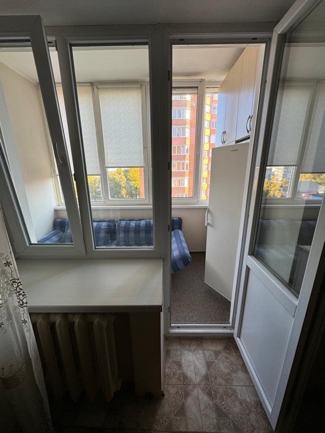 Оренда 1-кімнатної квартири 50 м², Машинобудівників вул., 2В